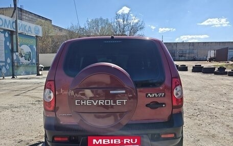 Chevrolet Niva I рестайлинг, 2018 год, 850 000 рублей, 6 фотография