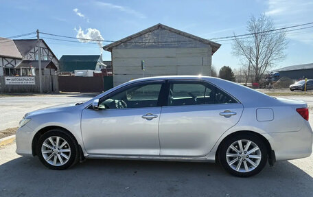 Toyota Camry, 2012 год, 1 600 000 рублей, 2 фотография