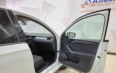 Skoda Rapid I, 2018 год, 1 450 000 рублей, 28 фотография