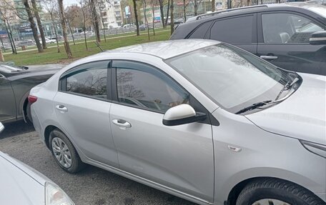 KIA Rio IV, 2017 год, 1 000 000 рублей, 6 фотография