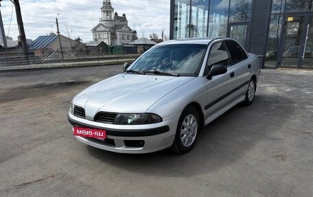 Mitsubishi Carisma I, 2003 год, 350 000 рублей, 1 фотография
