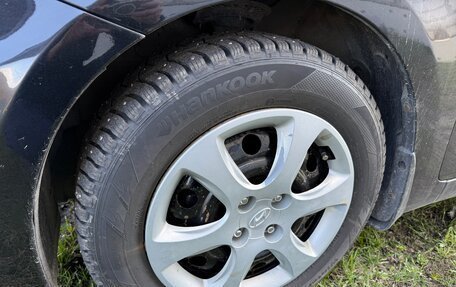 Hyundai Solaris II рестайлинг, 2014 год, 680 000 рублей, 26 фотография