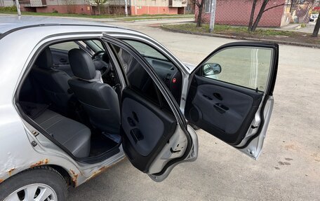 Mitsubishi Carisma I, 2003 год, 350 000 рублей, 15 фотография