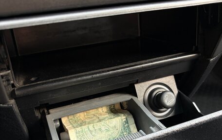 Mitsubishi Carisma I, 2003 год, 350 000 рублей, 27 фотография