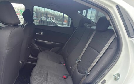 KIA Rio III рестайлинг, 2015 год, 970 000 рублей, 10 фотография