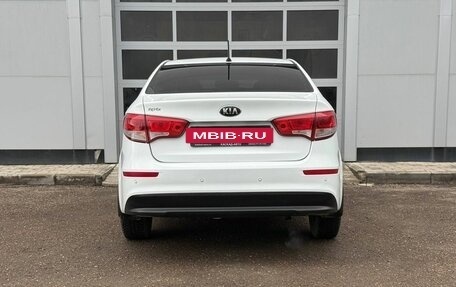 KIA Rio III рестайлинг, 2015 год, 970 000 рублей, 4 фотография