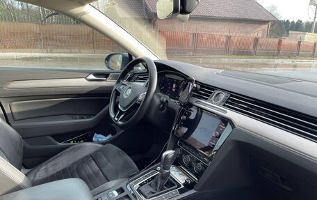 Volkswagen Passat B8 рестайлинг, 2017 год, 2 490 000 рублей, 7 фотография