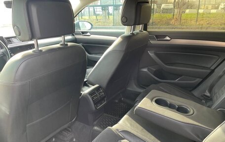 Volkswagen Passat B8 рестайлинг, 2017 год, 2 490 000 рублей, 10 фотография