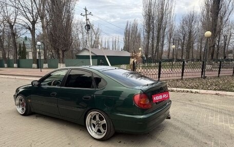 Toyota Avensis III рестайлинг, 2000 год, 560 000 рублей, 4 фотография