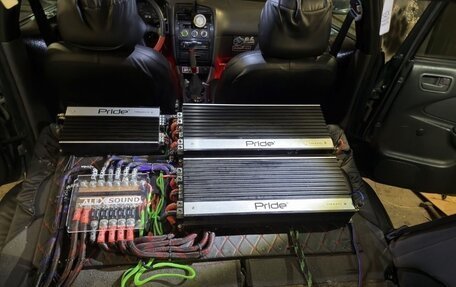 Toyota Avensis III рестайлинг, 2000 год, 560 000 рублей, 22 фотография