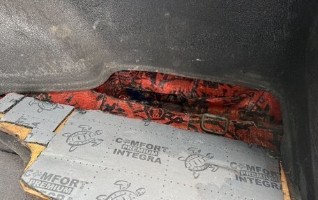 Toyota Avensis III рестайлинг, 2000 год, 560 000 рублей, 20 фотография