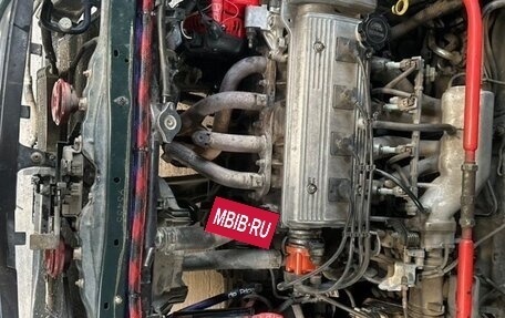 Toyota Avensis III рестайлинг, 2000 год, 560 000 рублей, 24 фотография