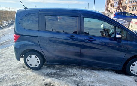 Honda Freed I, 2010 год, 840 000 рублей, 4 фотография