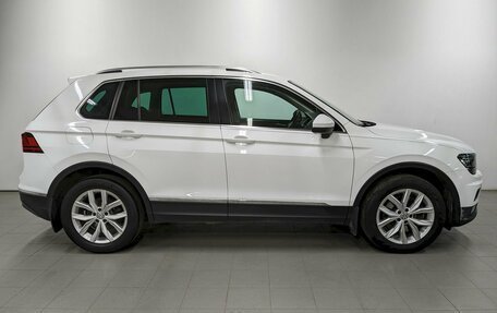 Volkswagen Tiguan II, 2017 год, 2 750 000 рублей, 4 фотография