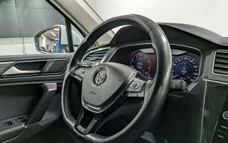 Volkswagen Tiguan II, 2017 год, 2 750 000 рублей, 22 фотография