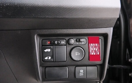 Honda Freed I, 2012 год, 1 149 000 рублей, 18 фотография