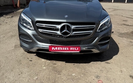 Mercedes-Benz GLE, 2016 год, 3 980 000 рублей, 10 фотография