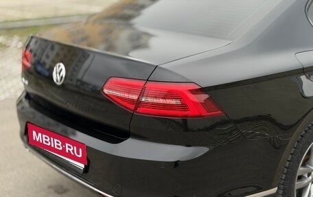 Volkswagen Passat B8 рестайлинг, 2018 год, 2 520 000 рублей, 11 фотография