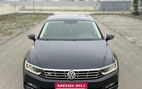 Volkswagen Passat B8 рестайлинг, 2018 год, 2 520 000 рублей, 5 фотография