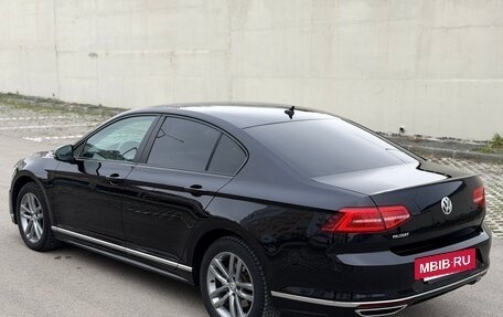 Volkswagen Passat B8 рестайлинг, 2018 год, 2 520 000 рублей, 8 фотография