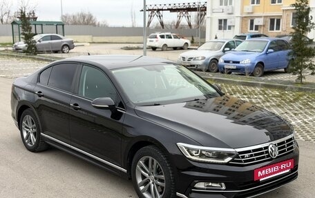 Volkswagen Passat B8 рестайлинг, 2018 год, 2 520 000 рублей, 15 фотография