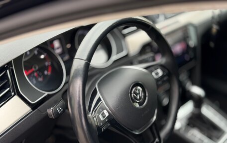 Volkswagen Passat B8 рестайлинг, 2018 год, 2 520 000 рублей, 23 фотография