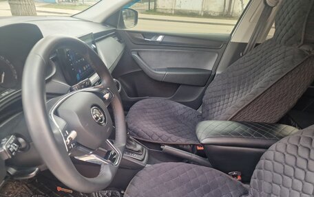 Skoda Rapid II, 2021 год, 1 800 000 рублей, 17 фотография