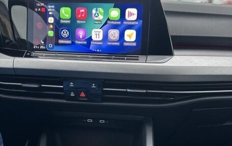 Volkswagen Golf VIII, 2022 год, 2 000 000 рублей, 8 фотография