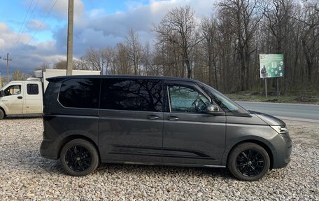 Volkswagen Multivan, 2022 год, 7 000 000 рублей, 5 фотография