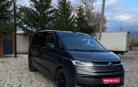 Volkswagen Multivan, 2022 год, 7 000 000 рублей, 6 фотография