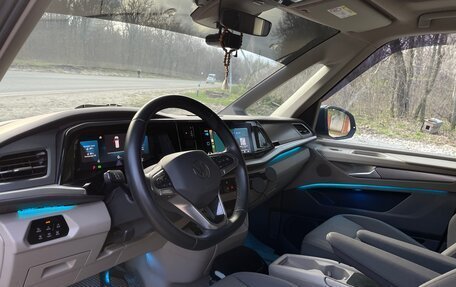 Volkswagen Multivan, 2022 год, 7 000 000 рублей, 8 фотография