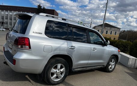 Toyota Land Cruiser 200, 2011 год, 2 800 000 рублей, 14 фотография