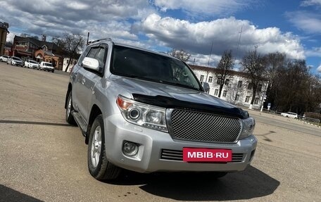 Toyota Land Cruiser 200, 2011 год, 2 800 000 рублей, 3 фотография