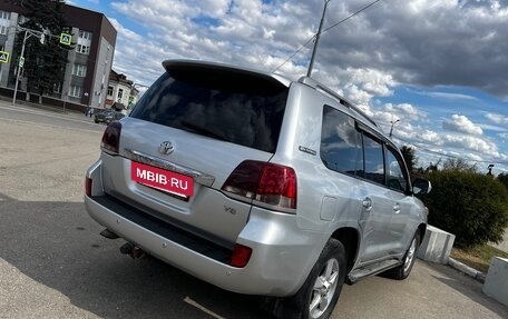 Toyota Land Cruiser 200, 2011 год, 2 800 000 рублей, 7 фотография