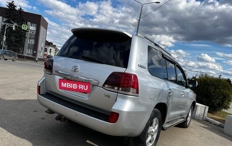 Toyota Land Cruiser 200, 2011 год, 2 800 000 рублей, 6 фотография