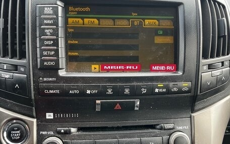 Toyota Land Cruiser 200, 2011 год, 2 800 000 рублей, 9 фотография