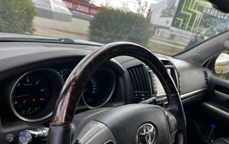 Toyota Land Cruiser 200, 2011 год, 2 800 000 рублей, 17 фотография