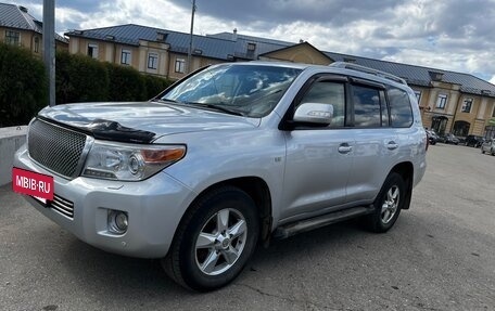 Toyota Land Cruiser 200, 2011 год, 2 800 000 рублей, 16 фотография