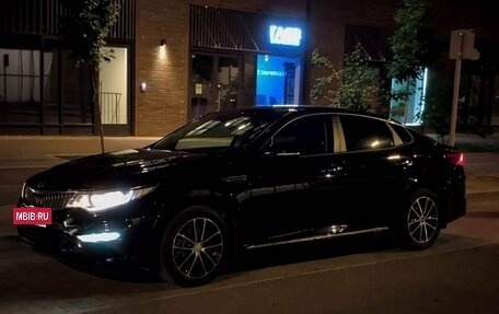 KIA Optima IV, 2018 год, 2 100 000 рублей, 3 фотография