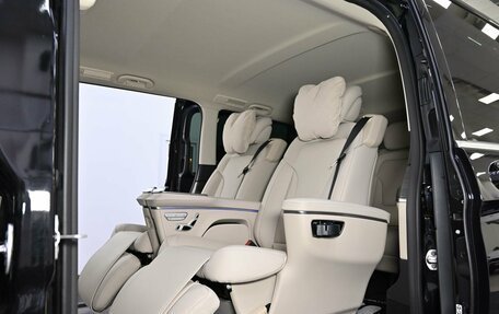 Mercedes-Benz V-Класс, 2025 год, 14 300 000 рублей, 16 фотография