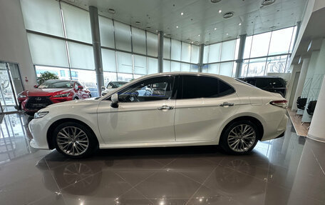 Toyota Camry, 2019 год, 3 300 000 рублей, 12 фотография