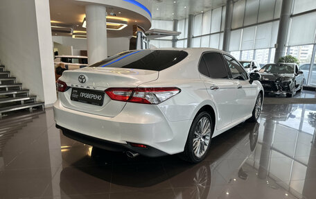 Toyota Camry, 2019 год, 3 300 000 рублей, 9 фотография