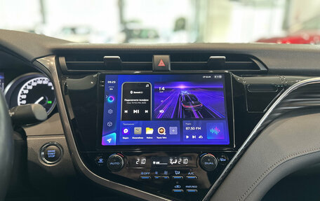 Toyota Camry, 2019 год, 3 300 000 рублей, 19 фотография