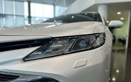 Toyota Camry, 2019 год, 3 300 000 рублей, 21 фотография