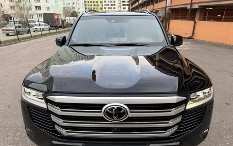 Toyota Land Cruiser, 2022 год, 9 650 000 рублей, 3 фотография