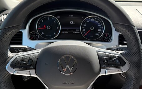 Volkswagen Touareg III, 2012 год, 1 950 000 рублей, 7 фотография