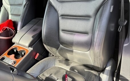 Volkswagen Touareg III, 2012 год, 1 950 000 рублей, 10 фотография