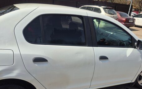 Renault Logan II, 2014 год, 390 000 рублей, 9 фотография