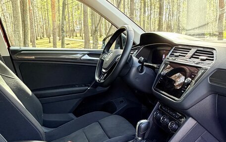 Volkswagen Tiguan II, 2017 год, 2 990 000 рублей, 13 фотография