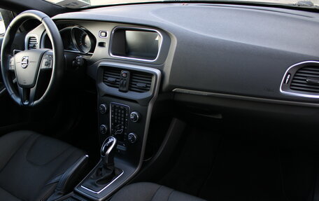 Volvo V40 II рестайлинг, 2017 год, 1 296 000 рублей, 11 фотография